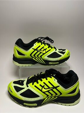 Nike Air US Volt Yellow Black Retro Runner Pegasus 2K5 HQ5403 700 Men's 10 New